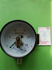 YNXC-153磁助電(diàn)接點壓力表